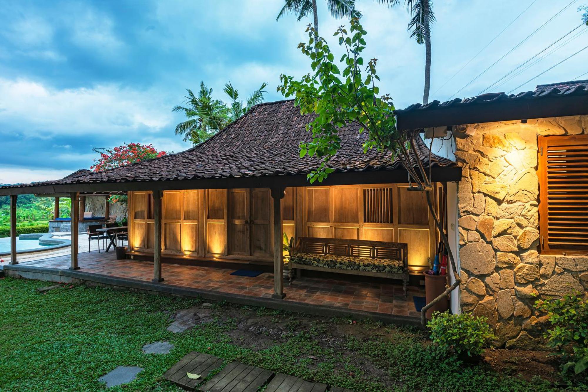 Villa Blue Steps Yogyakarta Extérieur photo