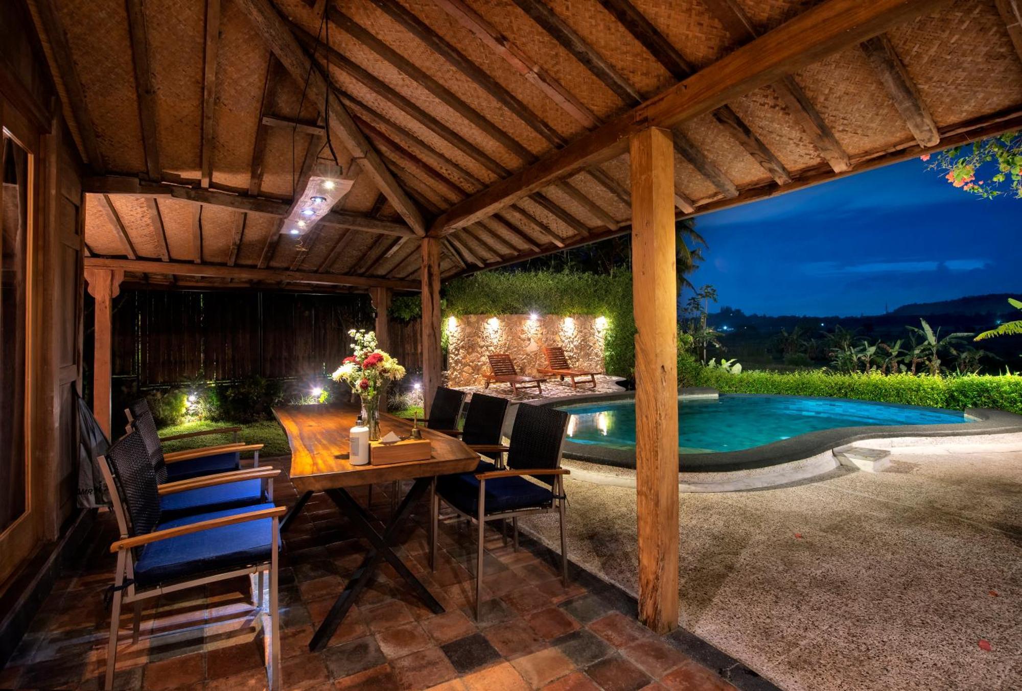 Villa Blue Steps Yogyakarta Extérieur photo